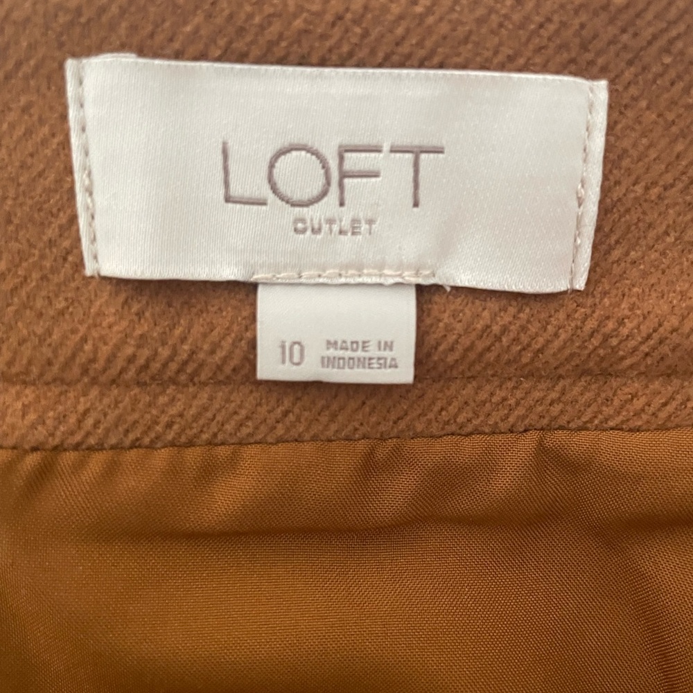 LOFT Black, Houndstooth, Tan & Burgundy Pencil Skirt Set - Picture 10 of 14